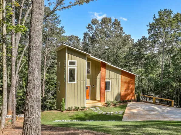837 Summit Ln, Ellijay, GA 30540