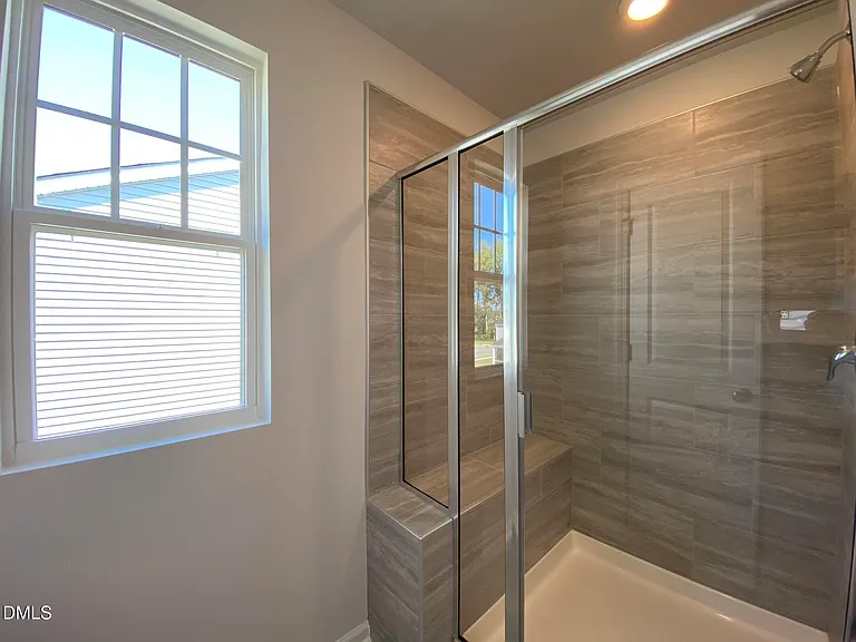 1149 Matterhorn Dr — Photo 28