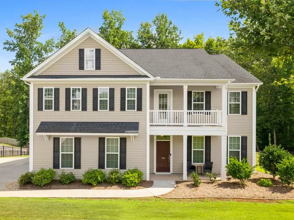326 Avendell Dr, Easley, SC 29642