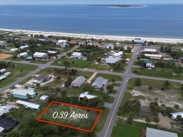 230 Pineda St, Pt Saint Joe, FL 32456
