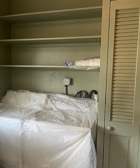 39 Manning Ave #1 — Photo 5