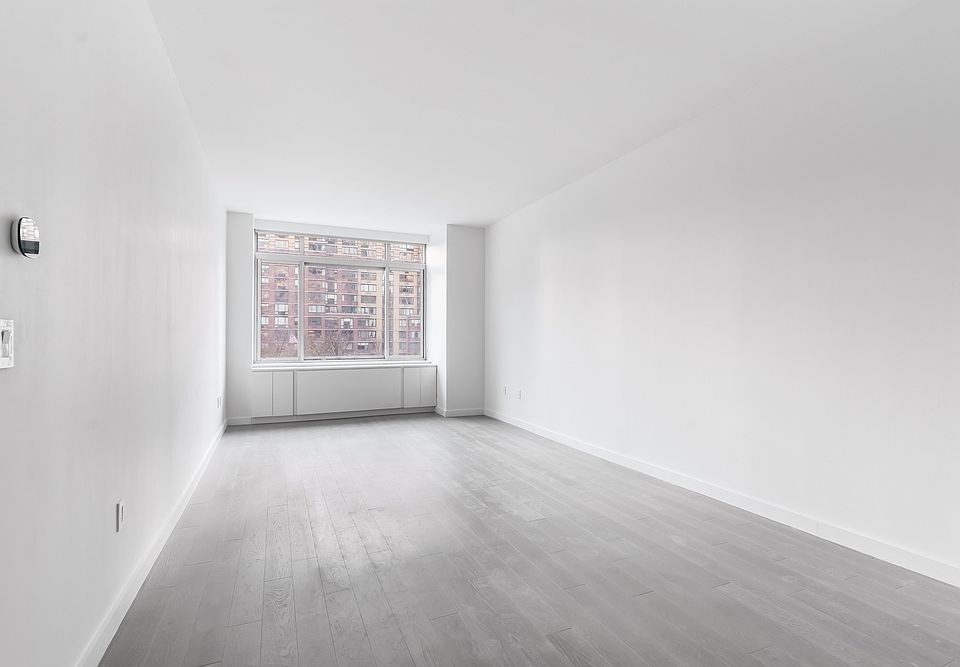 1st image of 101 W End Ave APT 11G