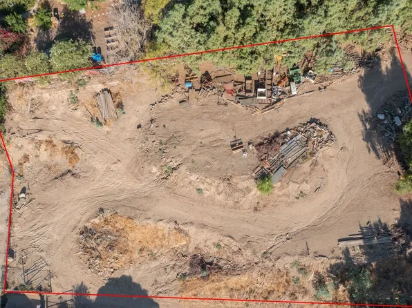 11135 Longford St, Sylmar, CA 91342