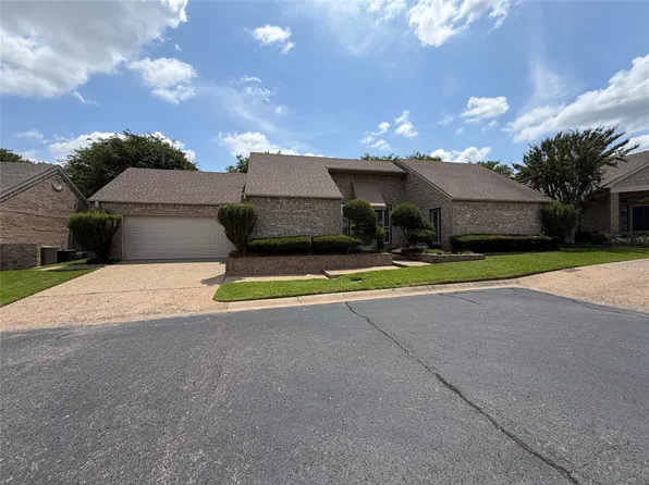 913 Wicket Ct, Tyler, TX 75703