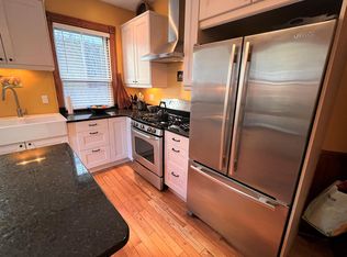 119 Antrim St #2, Cambridge, MA 02139