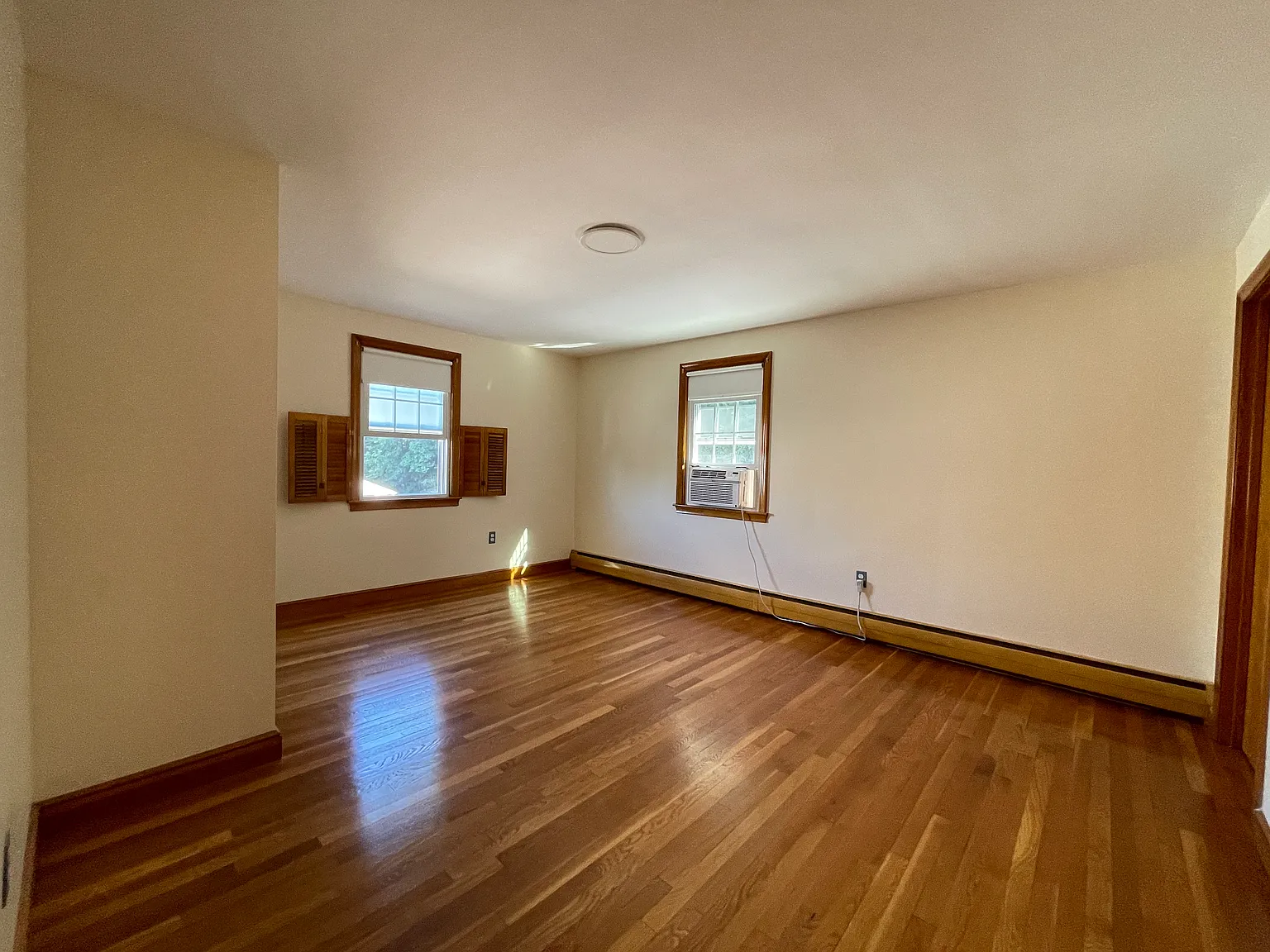 3 bed, 1325 sqft, $1,150 — Photo 4