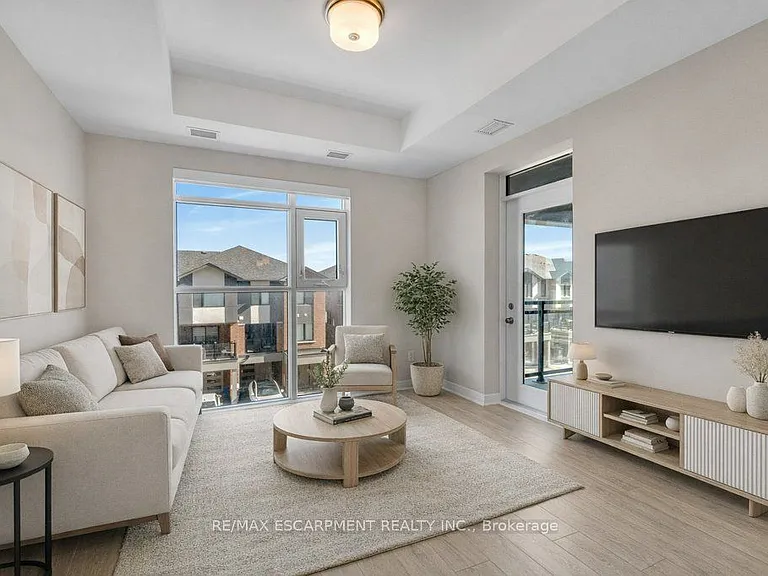 480 Gordon Krantz Ave #303 — Photo 14