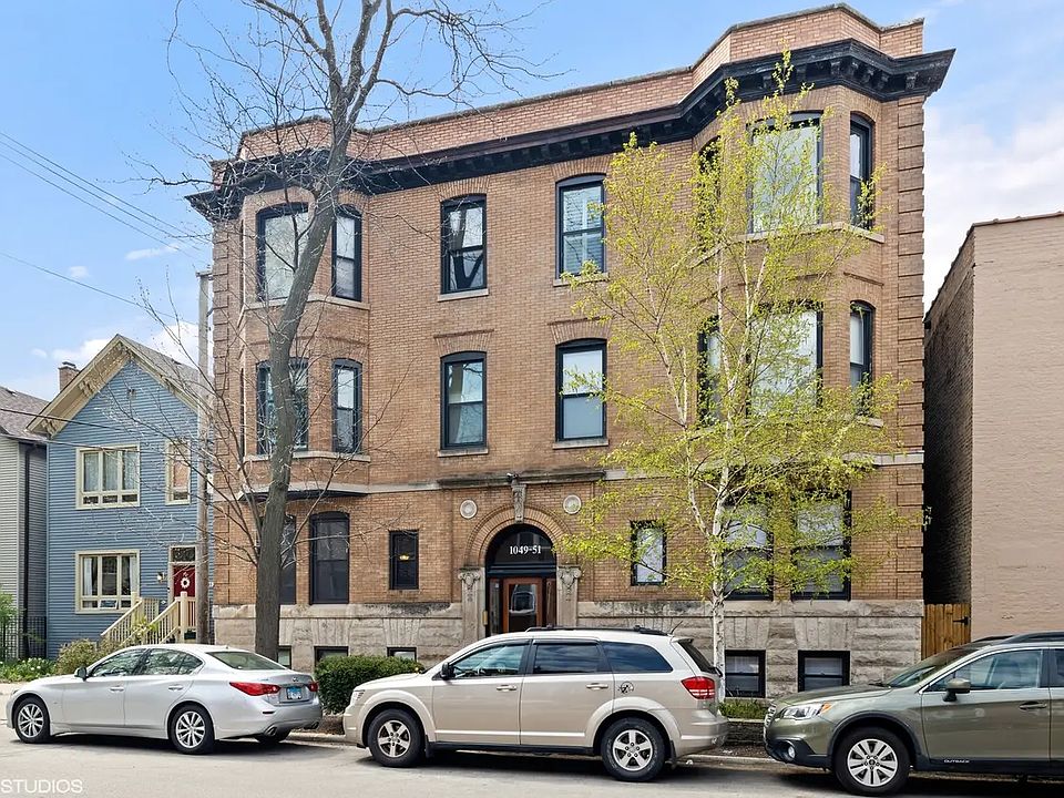 1st image of 1051 W Montana St #3