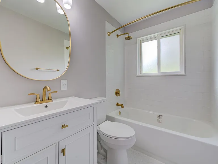2303 Ida Dr — Photo 11