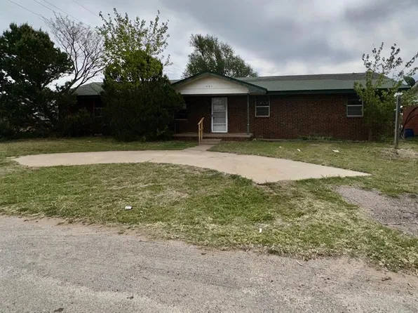 401 S Walnut, Custer City, OK 73639