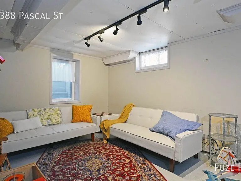 1388 Pascal St N — Photo 13