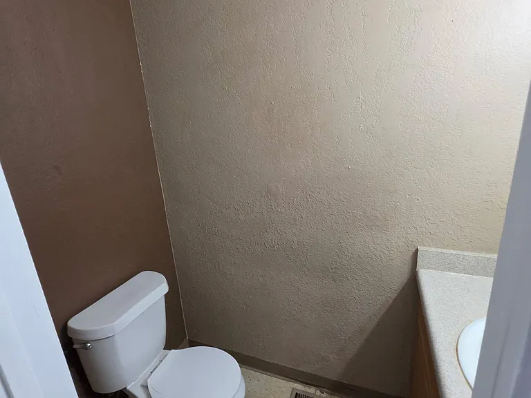 405 Loma Linda Dr #A — Photo 12