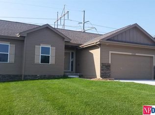 15163 Nebraska Ave, Omaha, NE 68116