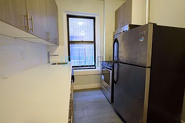 Rented by Uptown Flats LLC