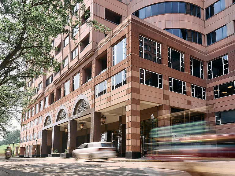 Madison Place Apartments — Photo 49