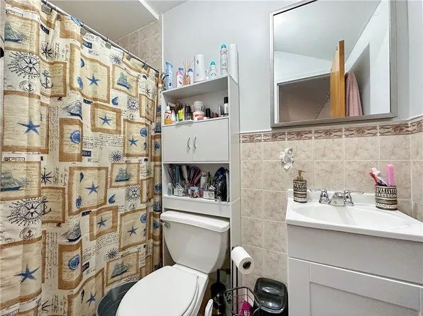 463 Beach 68th Street image 24 of 29