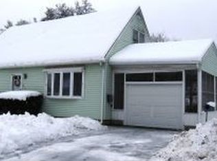 366 Laydon St, Manchester, NH 03109