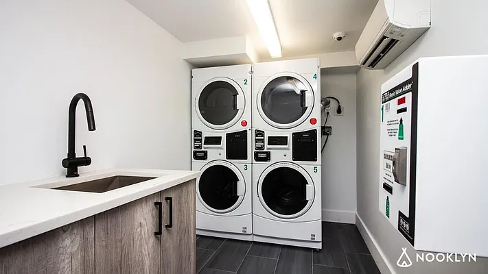 Rented by Nooklyn NYC LLC | media 17