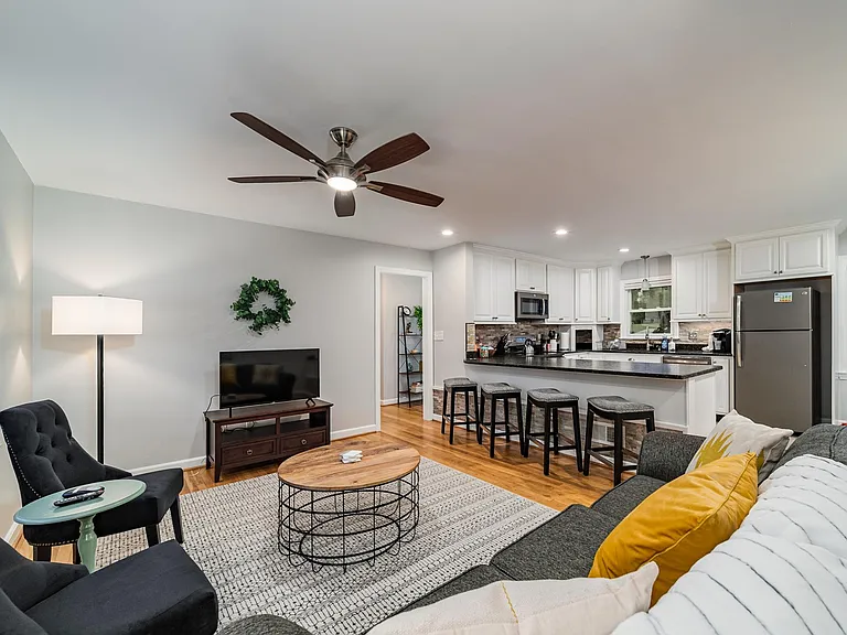 35 N Garden Cir — Photo 4