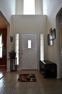 2nd image of 203 Gracie Ct
