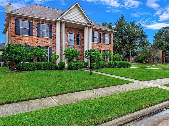 2nd image of 311 Billingford Dr