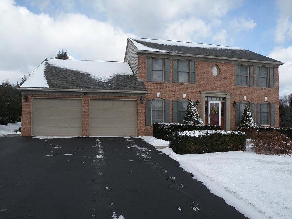 1st image of 2343 Sleepy Hollow Dr