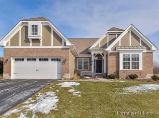 1811 Knollwood Dr, Wheaton, IL 60187