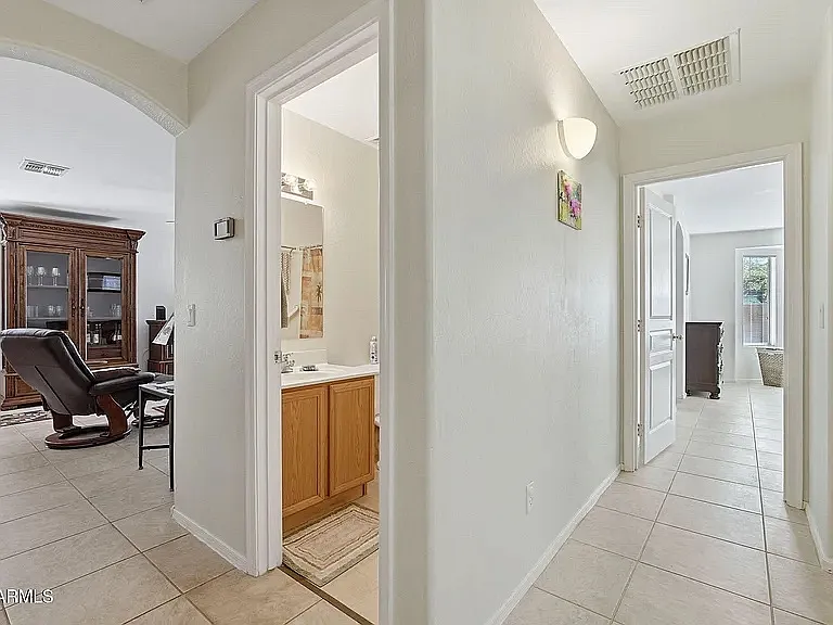 22023 Via Del Oro St — Photo 16