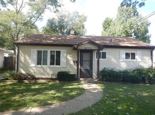 805 Devonshire Dr, Belleville, IL 62226