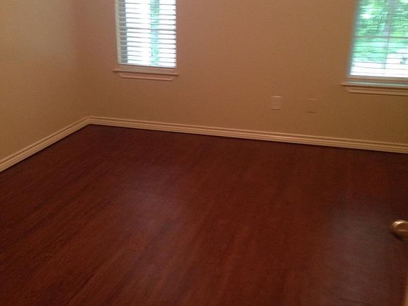 4th image of 2630 Westminster Dr