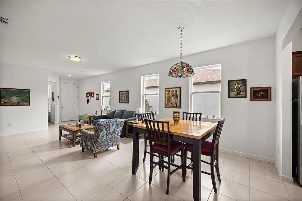 2 bed, 2.0 bath, 1432 sqft, $2,000 — Photo 4
