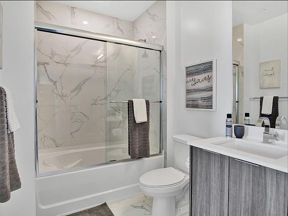 2nd image of 1005 NW 7th Ave #316