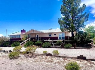 604 Skyline Dr, Elephant Butte, NM 87935