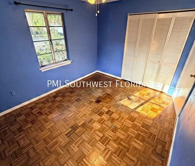 566 S Pelican Dr — Photo 16