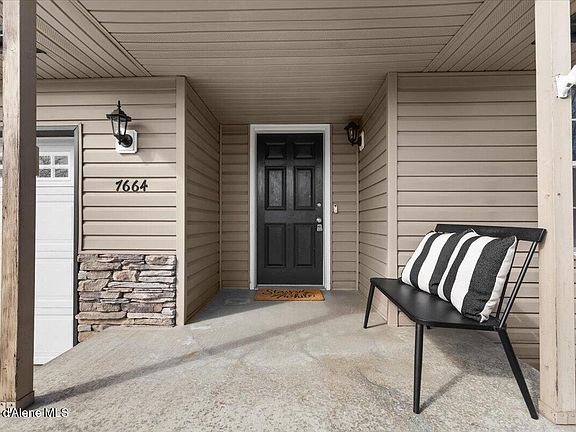 3rd image of 7664 N Joanna Dr