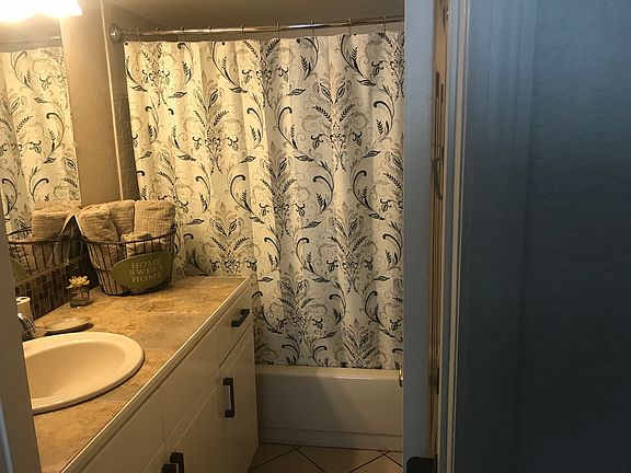 5th image of 3718 Southpointe Dr #L-2