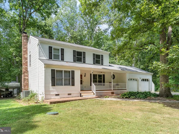 64 Autumn Dr, Stafford, VA 22556