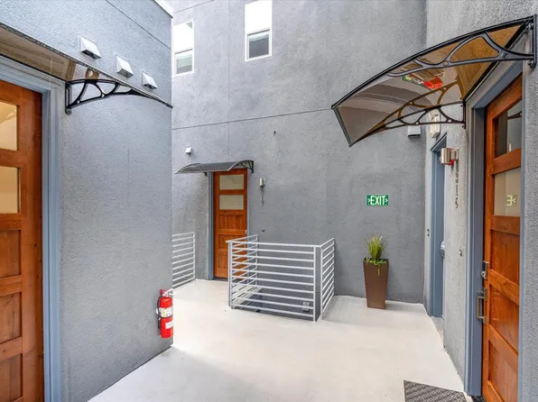 1655 2nd St Unit 317, Napa, CA 94559