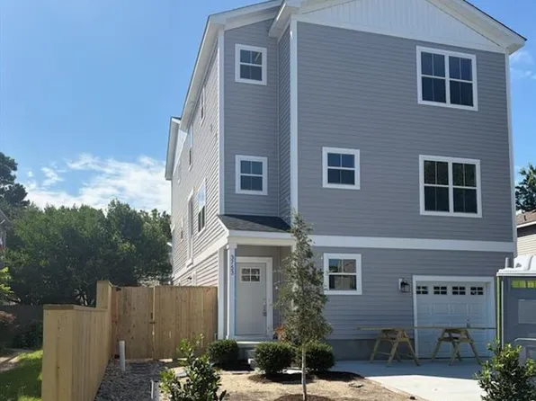 3753 Clipper Bay Dr, Virginia Beach, VA 23455