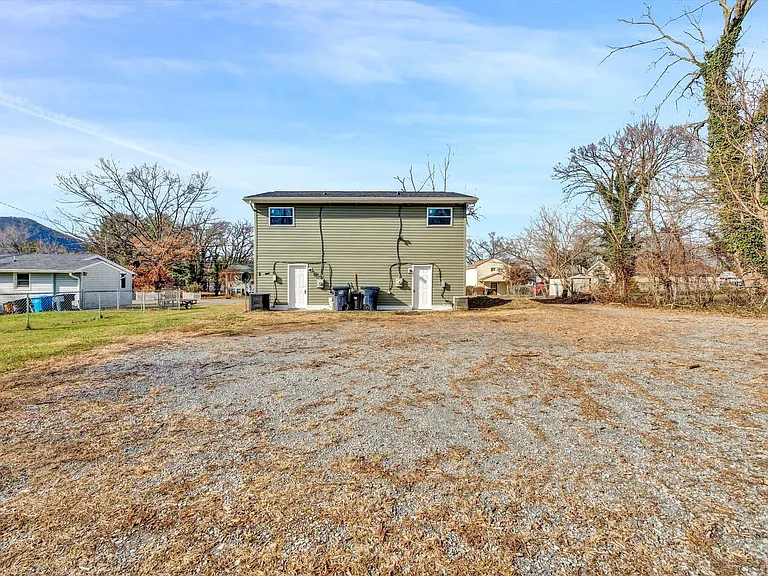 1718 Jerome St SE #1718 — Photo 13