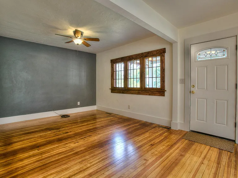 front living and dining room