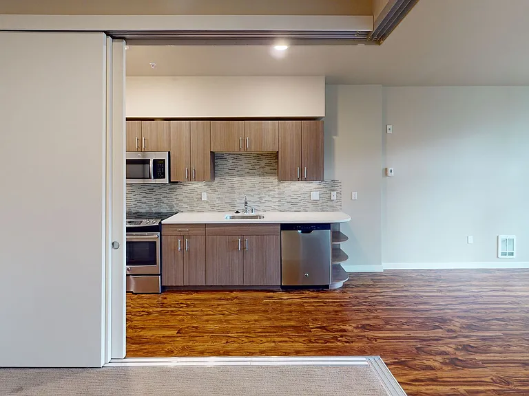 Evolve Apartments — Photo 12