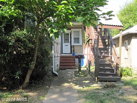 5th image of 3028 Glenmore Ave