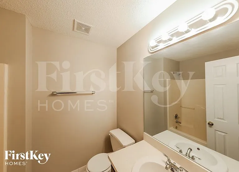 5263 Highland Trace Cir — Photo 13