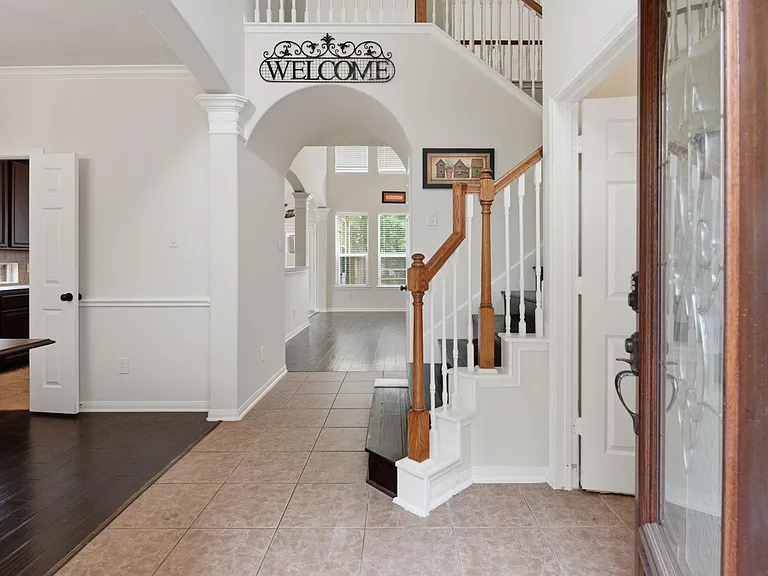 7519 Chathan Glen Ln — Photo 8