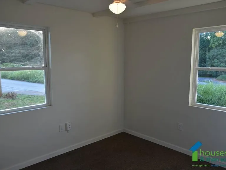 201 Chandler Dr #33A — Photo 7