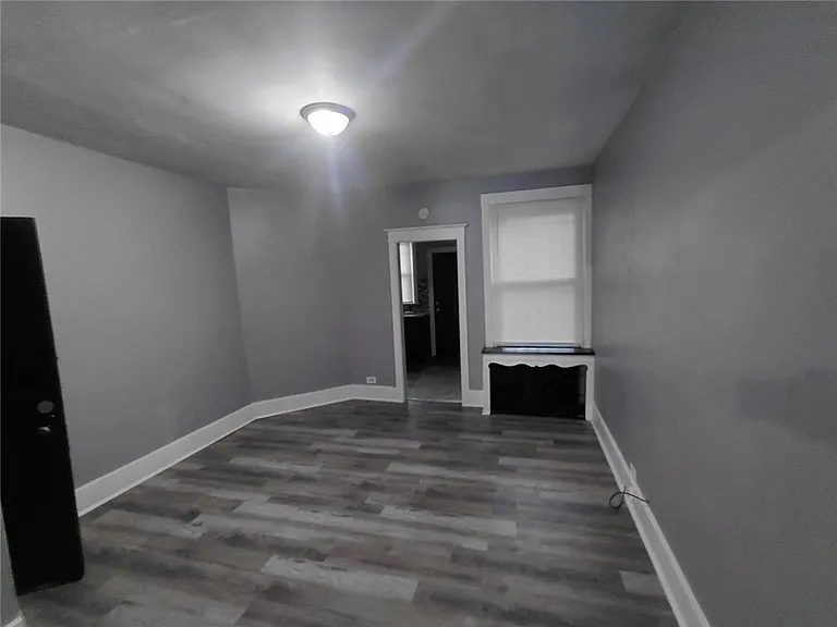 7439 Monticello St — Photo 3