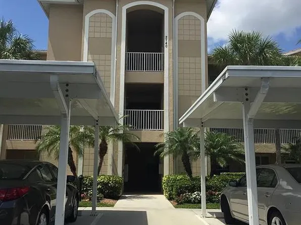 2740 Cypress Trace Cir, Naples, FL