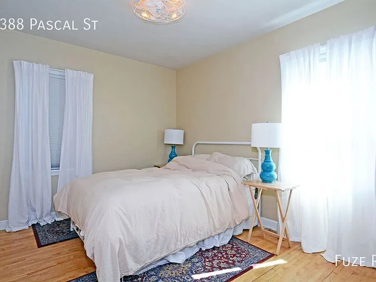 1388 Pascal St N — Photo 9