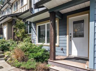 1141 2nd Ave #4, Ladysmith, BC V9G 1J5